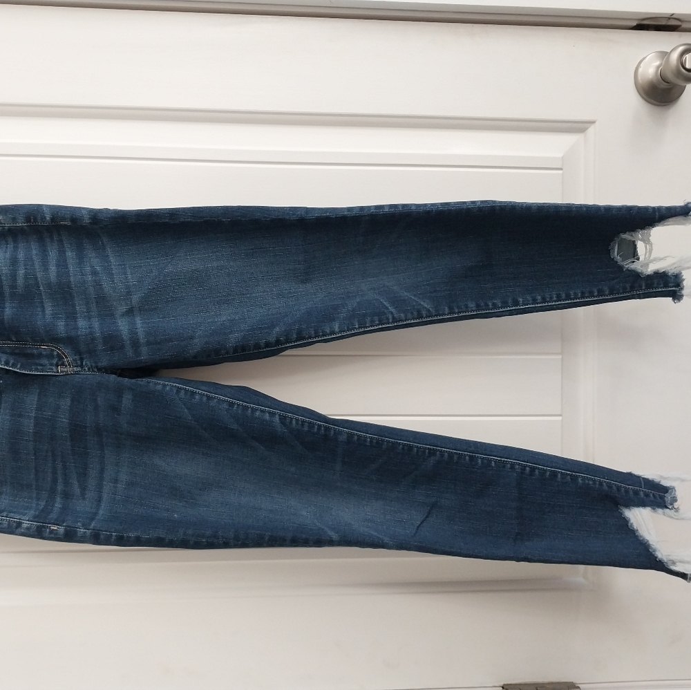 American Eagle skinny jeans